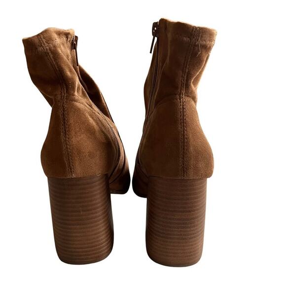 Steve Madden Touchdown Bootie - Picture 2 of 9